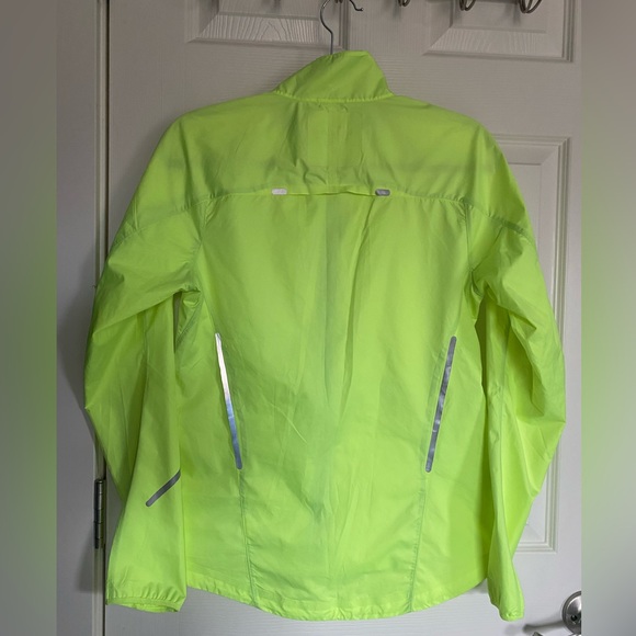 Nike Storm-Fit Running Windbreaker Jacket neon yellow size Small - Picture 2 of 12